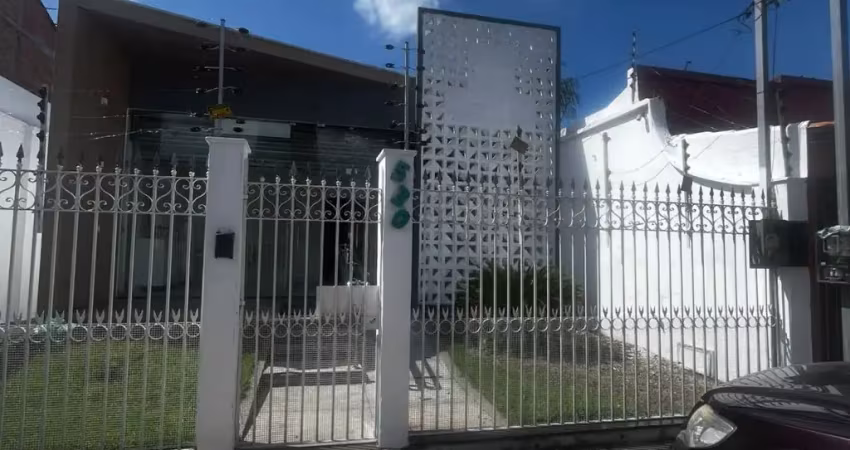 Casa com 3 quartos à venda na Rua Nova I, Condor, Belém
