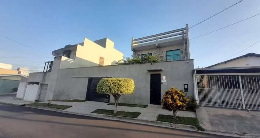 Casa com 3 quartos à venda na Orlando de Oliveira, 249, Vila Almeida, Sorocaba