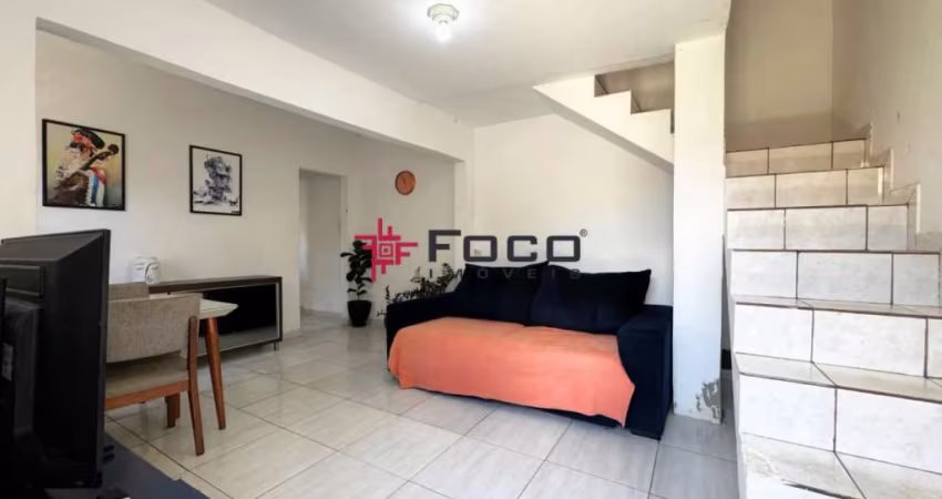 Casa, localizada no bairro Jardim Alvorada, em São José dos Campos-SP