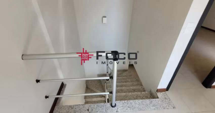 Apartamento Duplex de 1 dormitório para Venda no Jardim Aquarius