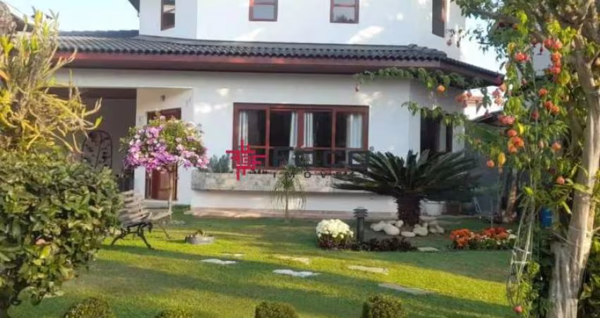 Casa com 4, quartos, 213m² por R$ 2.650.000,00 - Conjunto Residencial Esplanada do Sol