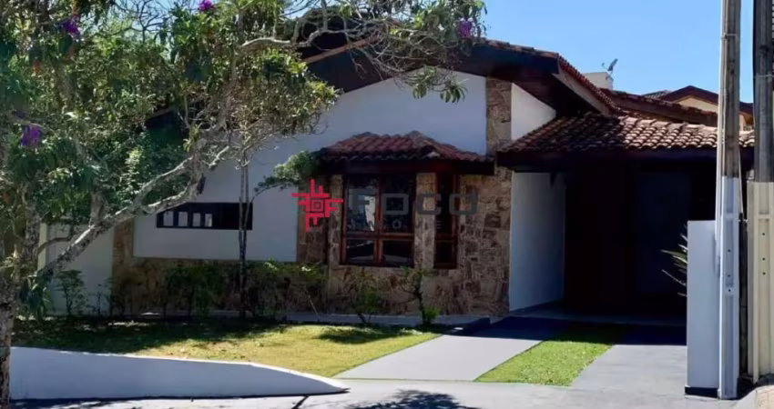 Casa á Venda com 3 Dormitórios/1 Suíte - 210m² - Cond. Altos da Serra I - Urbanova