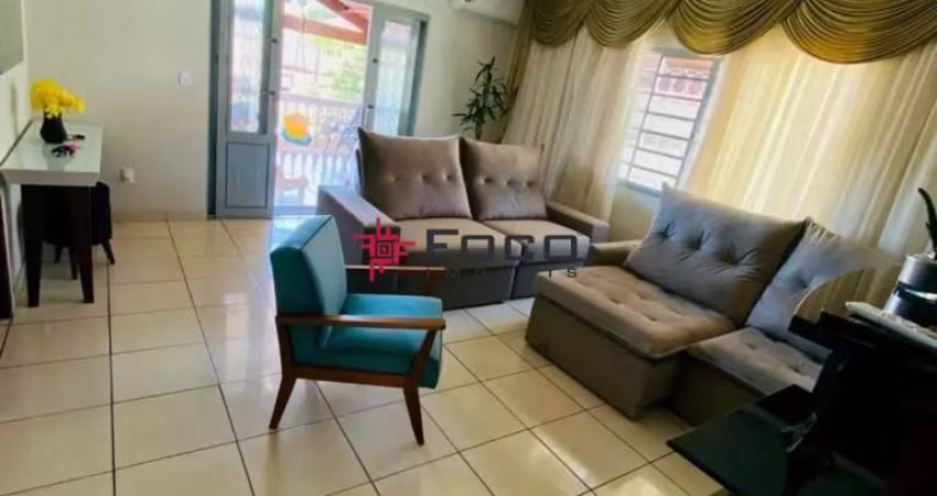 Sobrado - Jardim Satélite - São José dos Campos - 250m²