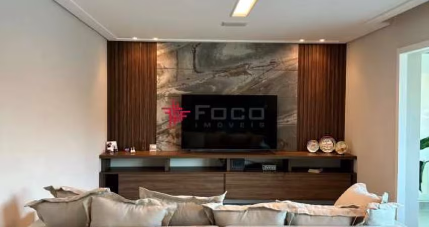 Apartamento Alto Padrão- Edifício  Belvedere - 190m², 3 suítes, 4 banheiros, varanda gourmet, 2 vagas, mobiliado
