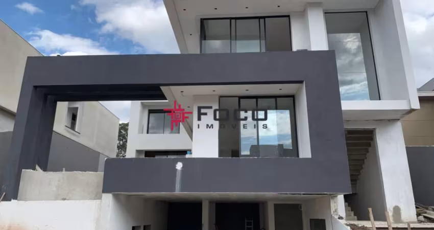 Casa de Alto Padrão com 4 suítes no Condomínio Alphaville - Urbanova