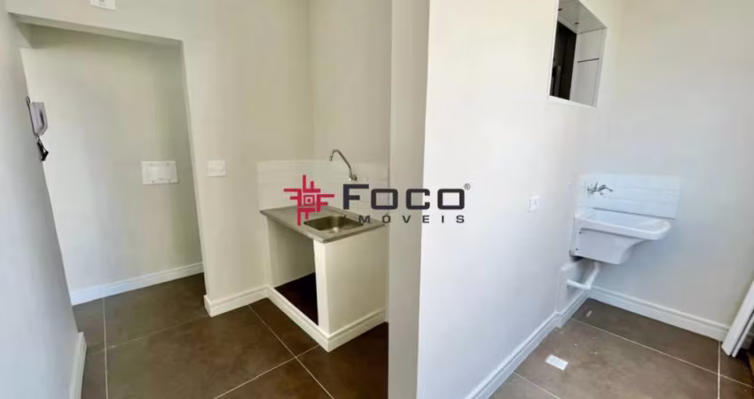 Apartamento/ 01 Dormitório/ Zona Central/41m²/ Jardim São Dimas/ São José dos Campos