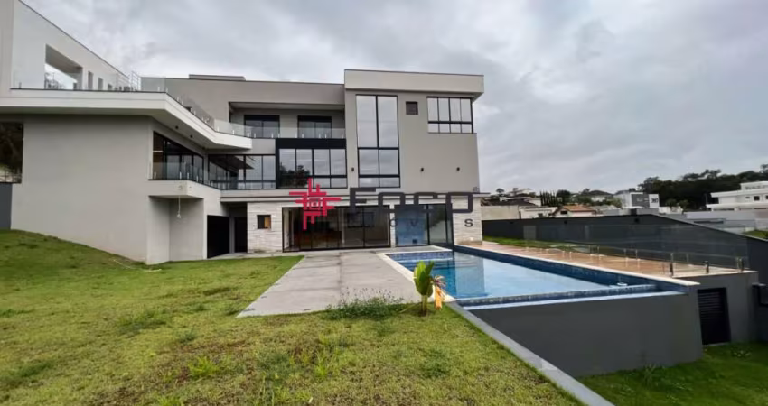 Casa em Condomínio com 5 suítes, 600m2, Reserva do Paratehy - Urbanova