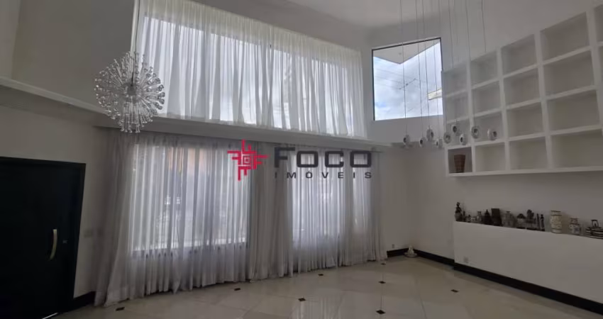 Sobrado à venda 5 suítes | Área privativa  360m² | Condomínio Jardim das Colinas