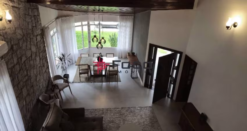 Casa para locação no Esplanada do Sol - 04 suítes - 360 m²