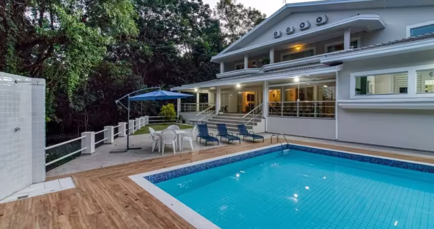 Casa com 5 dormitórios para venda no altos da serra 2