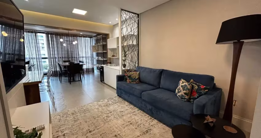 Apartamento de 2 dormitórios para locação na vila adyana