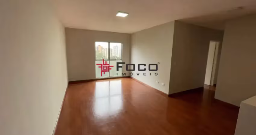 Apartamento a venda / 3 dormitórios / vila adyana / 85m² / edificio quebec / são josé dos campos
