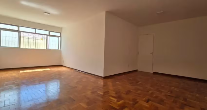Apartamento de 3 dormitórios para locação na vila adyana