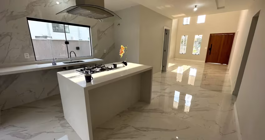 Casa em condomínio fechado com 4 quartos à venda na Rodovia Ernani do Amaral Peixoto, km 16, Inoã, Maricá