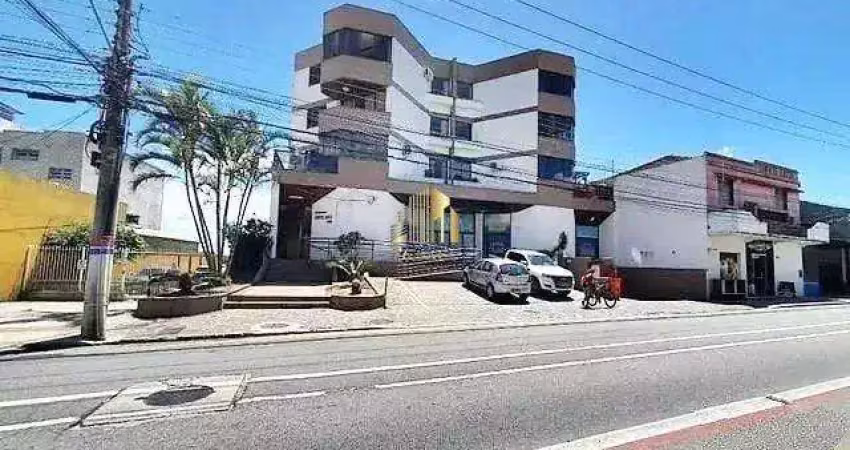 Apartamento &#224; venda, no Bairro Estreito, Florianópolis-SC, com 3 quartos, sendo 1 suíte, com 1 vaga