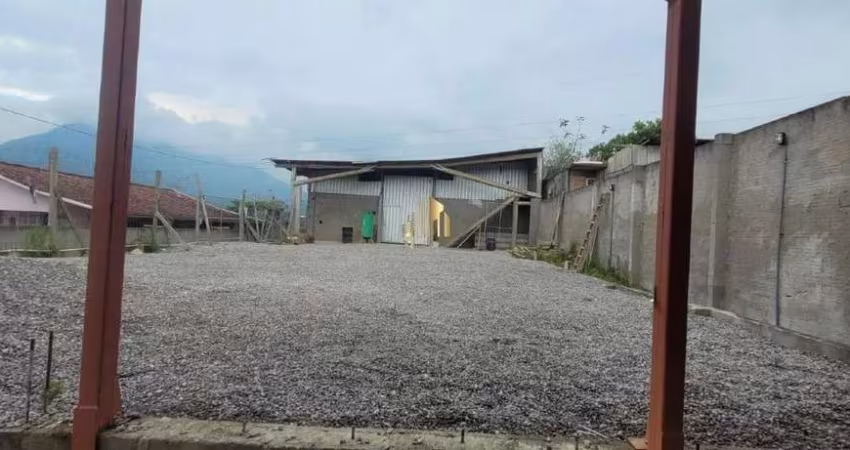 Galpão &#224; venda, no Bairro Aririu, Palhoça-SC