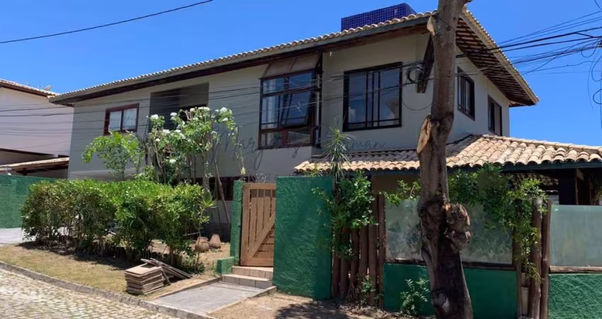 Casa em Condomínio para Venda em Lauro de Freitas, Buraquinho, 4 dormitórios, 1 suíte, 3 banheiros, 4 vagas