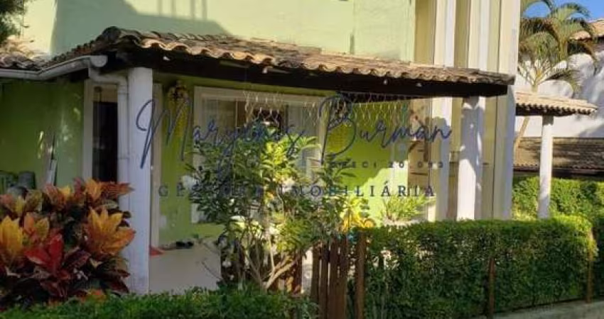 Casa em Condomínio para Venda em Lauro de Freitas, Centro, 3 dormitórios, 1 suíte, 4 banheiros, 2 vagas