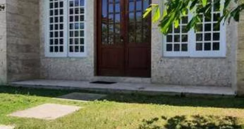 Casa em Condomínio para Locação em Camaçari, Busca Vida (Abrantes), 4 dormitórios, 4 suítes, 5 banheiros, 2 vagas