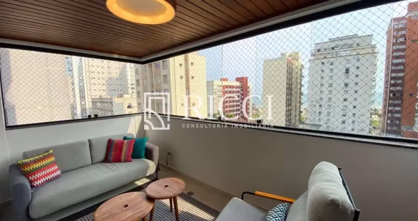 Apartamento vista mar de luxo à venda em Santos