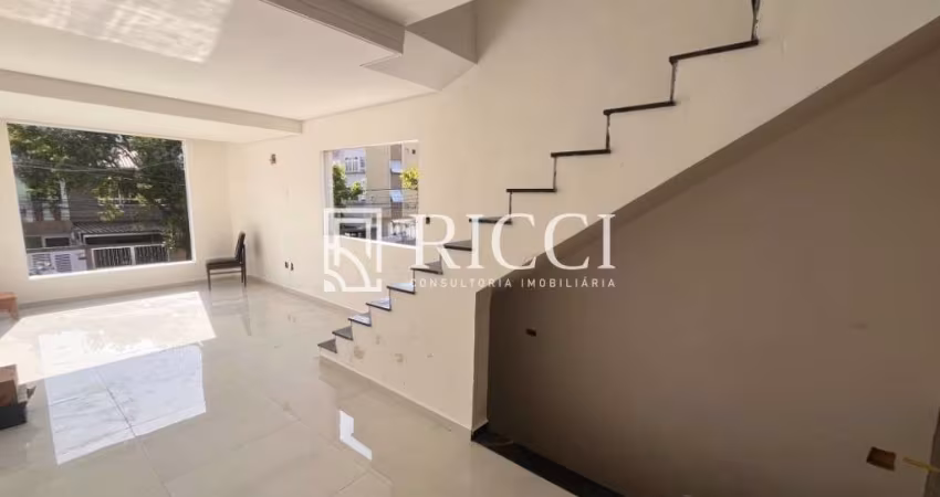 Linda casa Nova no Embaré