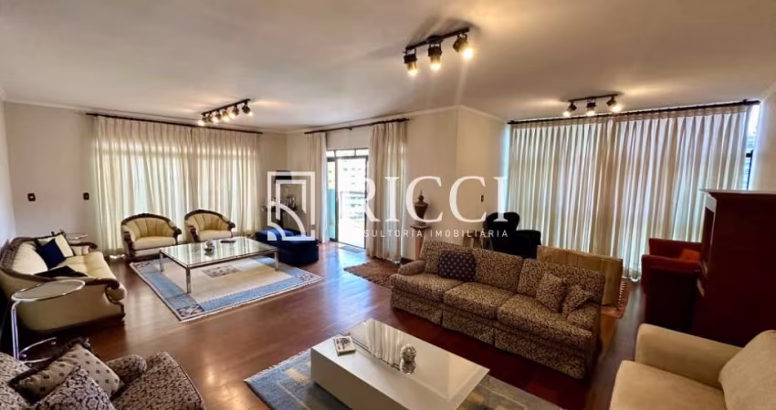 Apartamento à venda no Gonzaga, Santos-SP: 3 quartos, 3 suítes, 4 salas, 5 banheiros, 4 vagas e 331m² de área. Conheça já!
