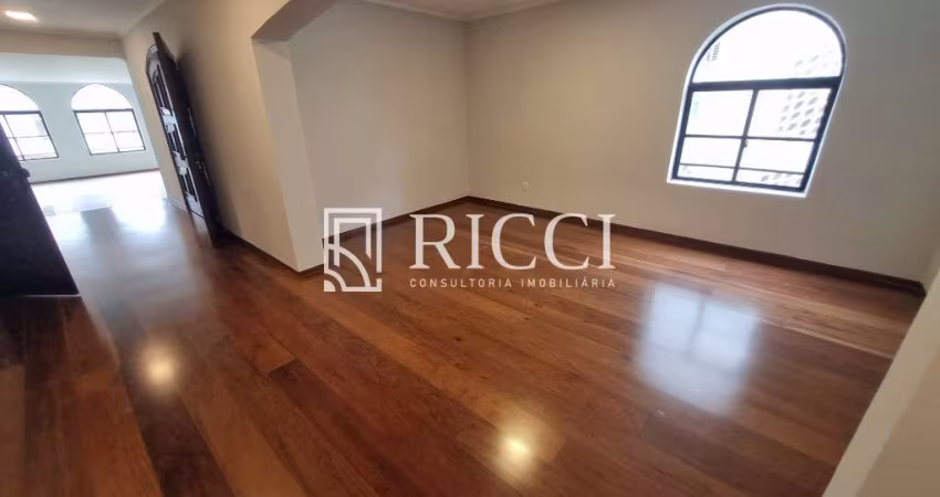 Apartamento 4 dormitórios 1 quadra da praia no Boqueirão em Santos