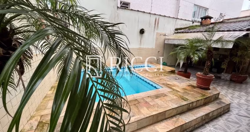 COMPRAR CASA  PONTA DA PRAIA SANTOS.