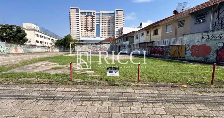 Terreno a Venda em Santos