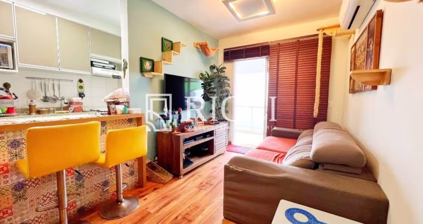 Apartamento de 2 dormitórios, prédio com lazer completo no Boqueirão!