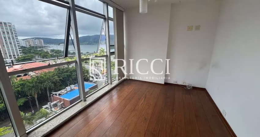 Apartamento à venda frente mar na Aparecida em Santos