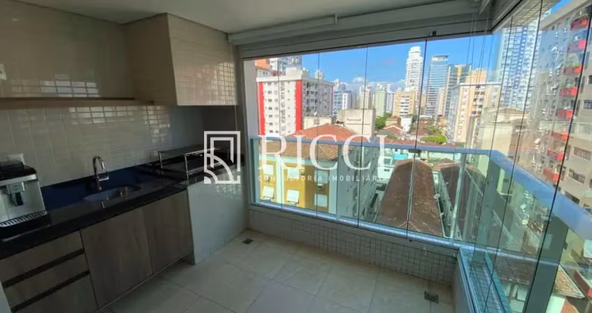 Apartamento à venda no Gonzaga, Santos-SP: 2 quartos, 2 suítes, 1 sala, 4 banheiros e 1 vaga de garagem!