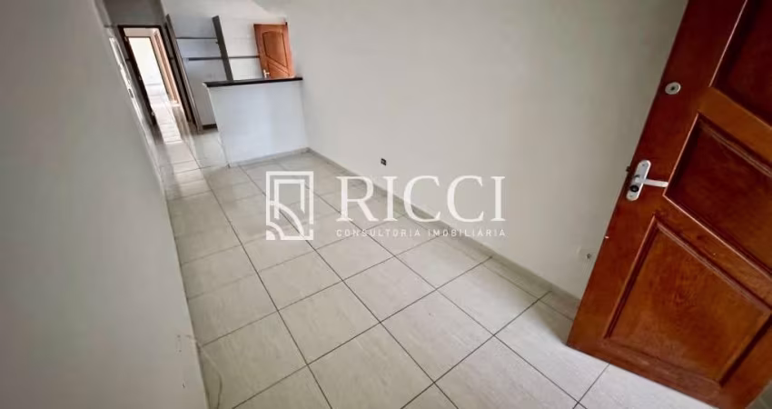 Casa à venda no marapé, sobreposta baixa, 3 quartos, 1 suíte