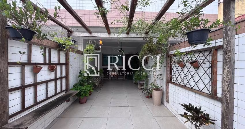 Casa 3 Quartos à Venda na Ponta da Praia, Santos - SP| RICCI