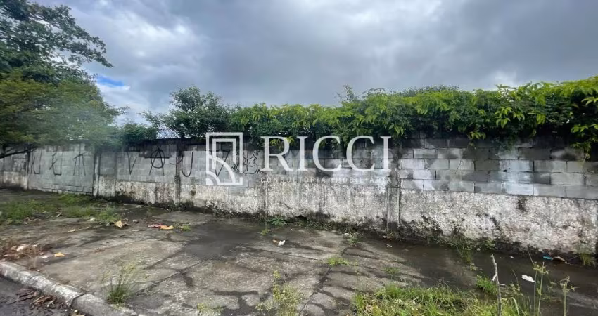 Terreno Comercial de 6.719m² à Venda em São Vicente-SP, no Bairro Parque São Vicente - Oportunidade Única!