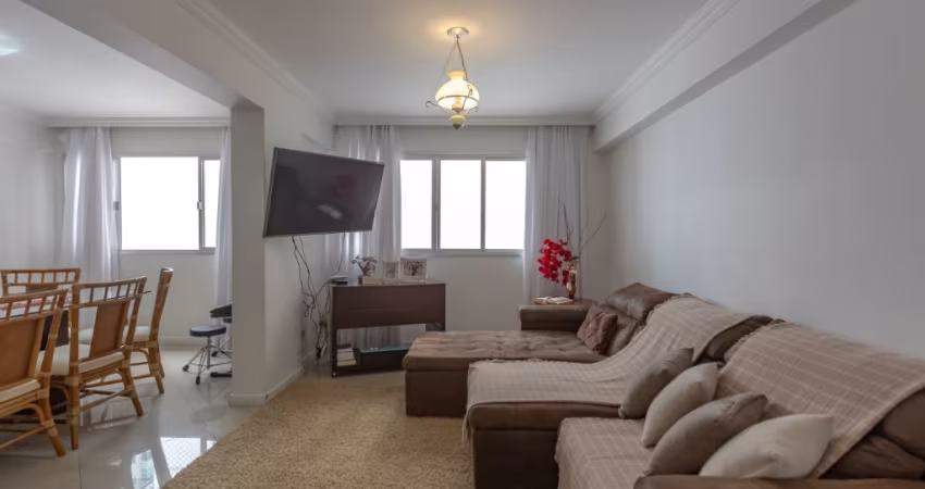 Apartamento a venda com 3 dormitórios - mobiliado com 1106m² - frente mar