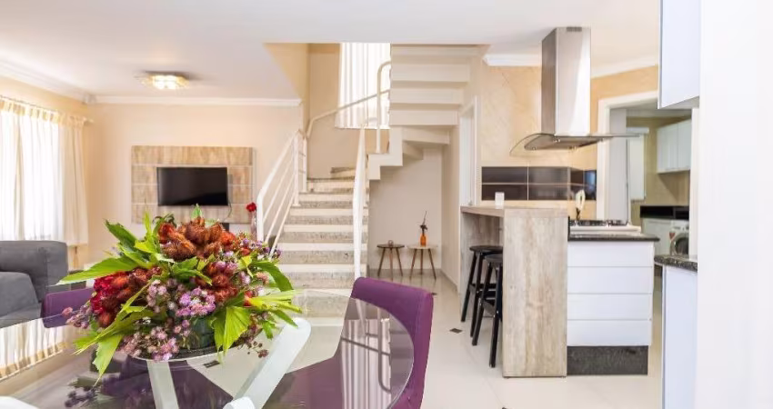 Sobrado com 3 dormitórios à venda, 116 m² por R$ 780.000,00 - Barreirinha - Curitiba/PR