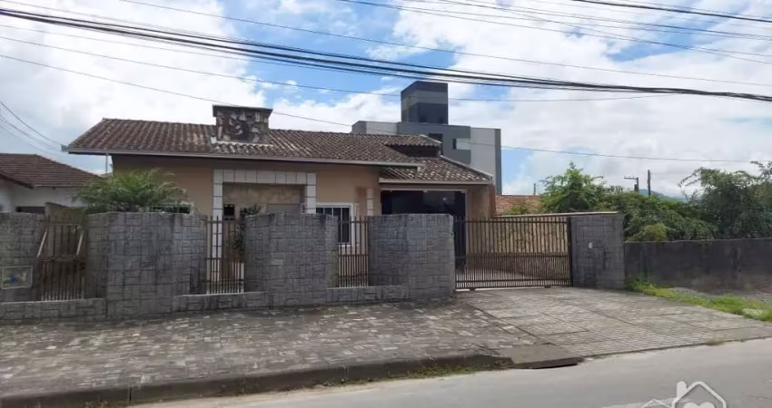 Casa à venda no Vila Nova