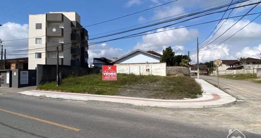 Terreno Esquina à venda no Vila Nova