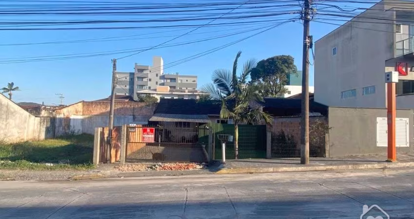 Terreno Comercial à venda no Vila Nova