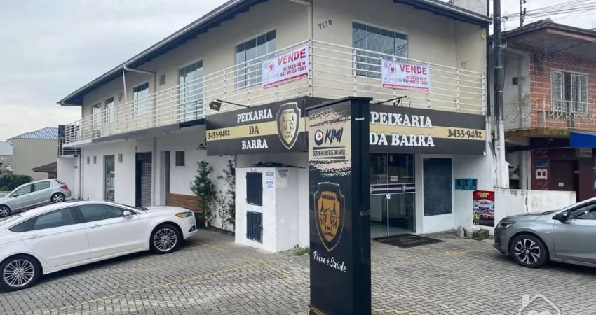 Sobrado Comercial à venda no Vila Nova