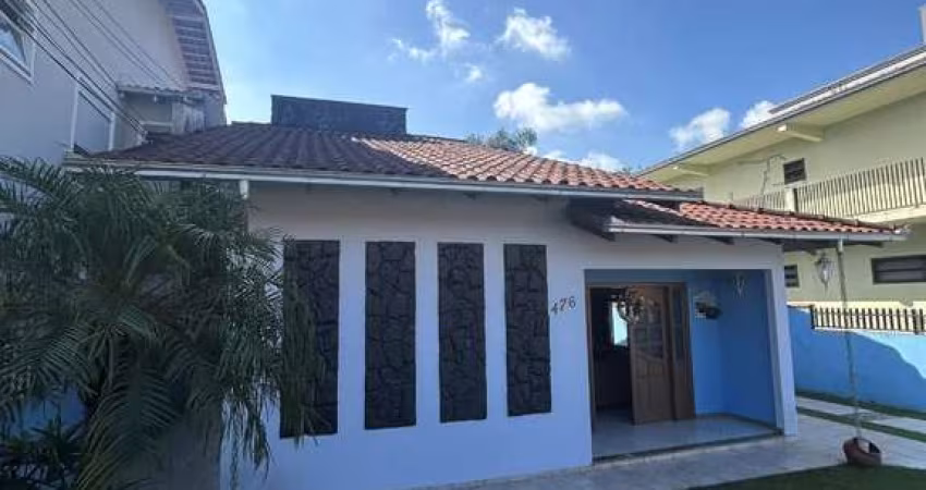Casa Averbada à venda no Vila Nova