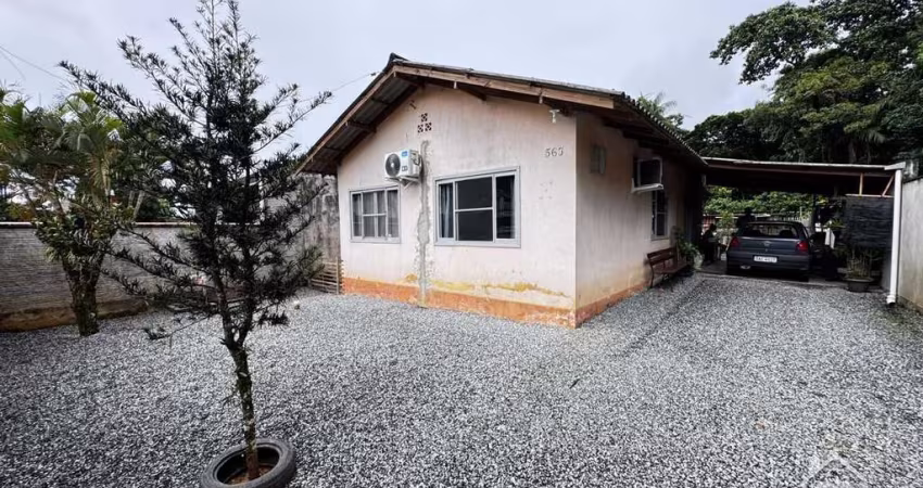 Casa Averbada à venda no Vila Nova