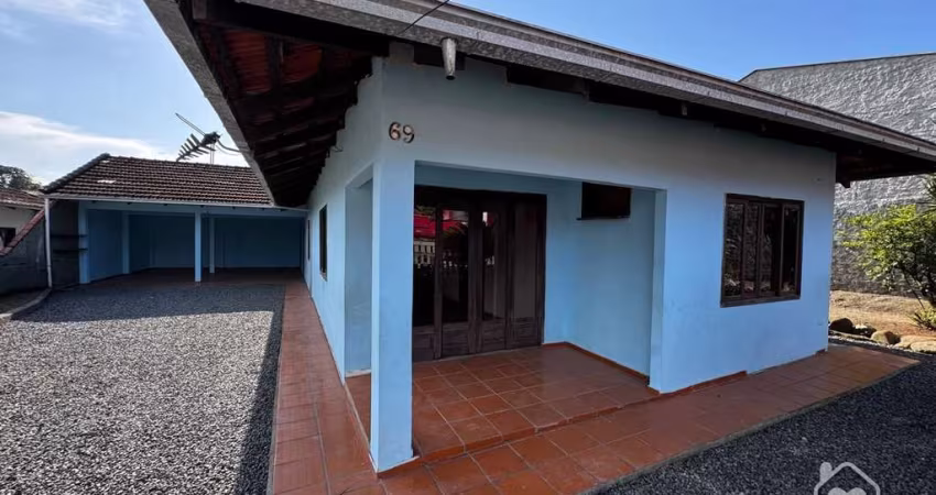 Casa à venda e locação no Vila Nova