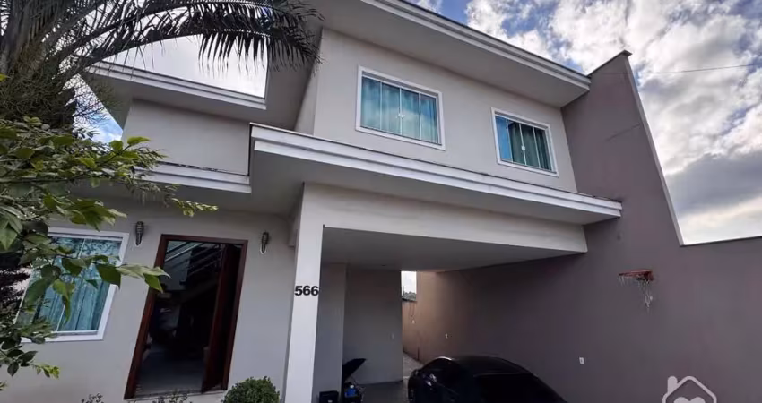 Casa com 3 quartos à venda na Rua Quinze de Novembro, 62992, Vila Nova, Joinville