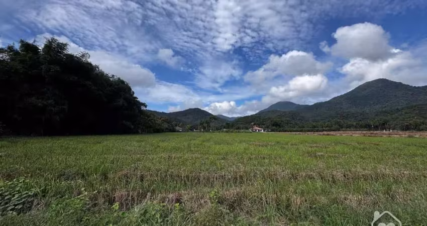 Chácara / sítio com 1 quarto à venda na Rodovia SC-108, 28679, Vila Nova, Joinville