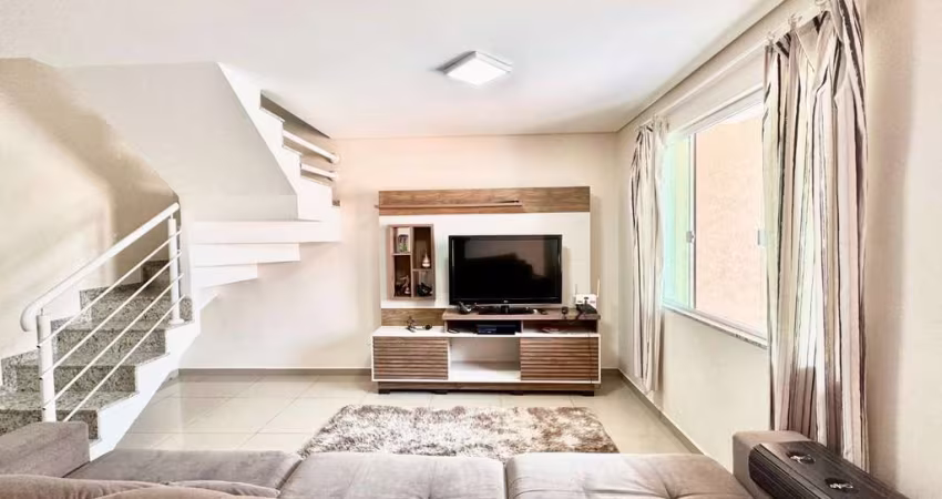 Sobrado com 3 dormitórios à venda,103.50 m , Pinheirinho, CURITIBA - PR