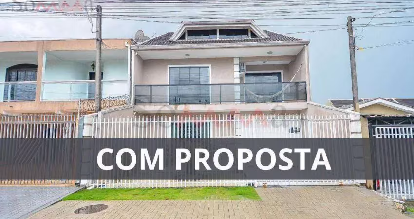 Sobrado com 3 dormitórios à venda, 236 m² por R$ 750.000,00 - Sítio Cercado - Curitiba/PR