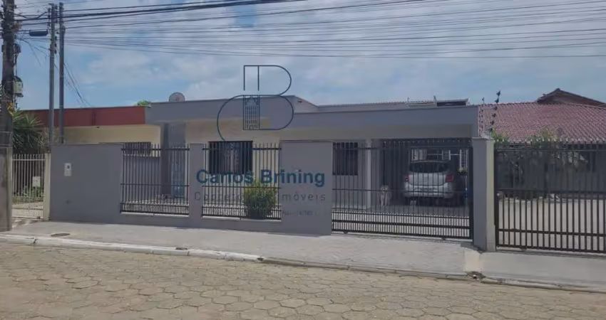 Casa Alvenaria para Venda em São João Itajaí-SC