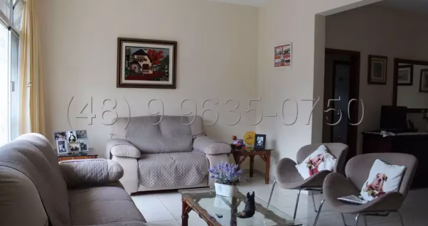 Casa com 3 quartos à venda na Rua São Tomáz de Aquino, 304, Trindade, Florianópolis